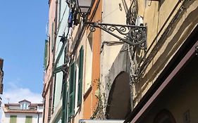 Maison Gina